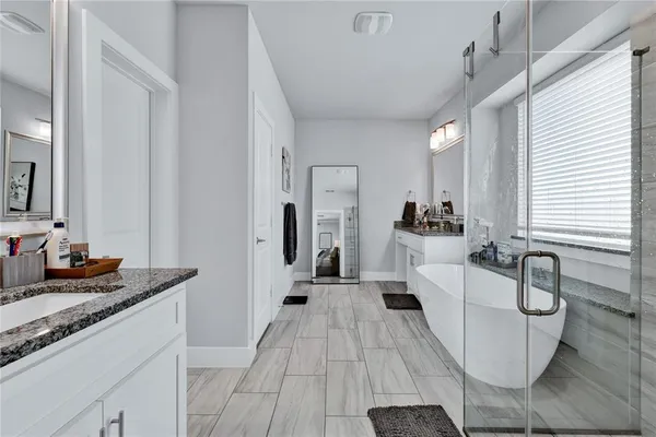 $879,900 | 330 Penrose Drive, Ovilla, TX 75154