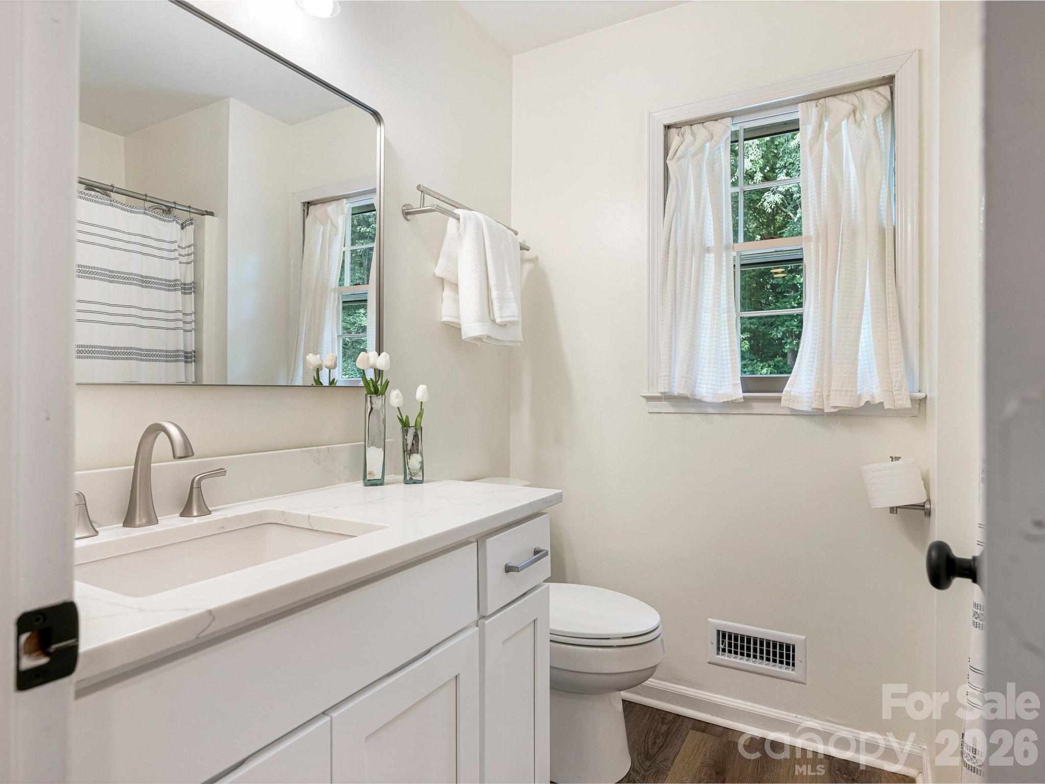 11510 Painted Tree Road Charlotte, NC 28226 - Photo 14 of 23