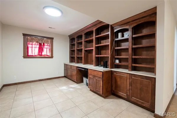 $229,000 | 101 South Harris Street, Staunton, IL 62088