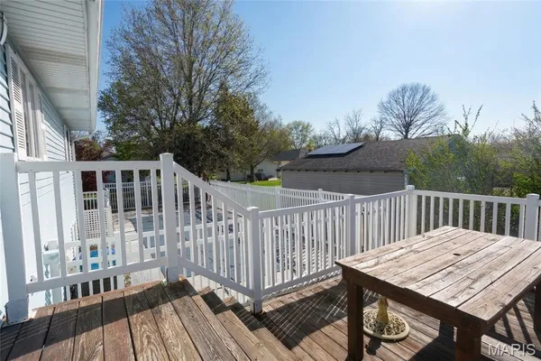$229,000 | 101 South Harris Street, Staunton, IL 62088