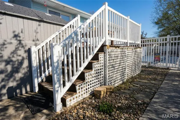 $229,000 | 101 South Harris Street, Staunton, IL 62088