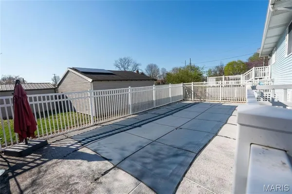 $229,000 | 101 South Harris Street, Staunton, IL 62088