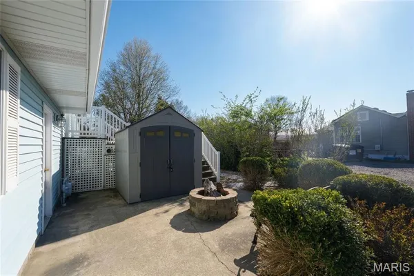 $229,000 | 101 South Harris Street, Staunton, IL 62088