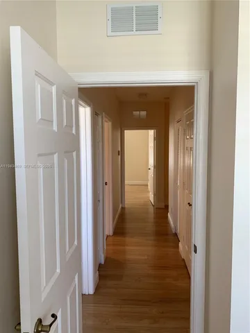 $3,200 | 3338 Lakeside Drive, Unit 50, Davie, FL 33328