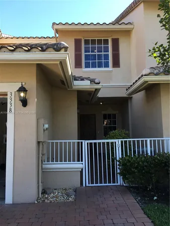 $3,000 | 3338 Lakeside Drive, Unit 50, Davie, FL 33328