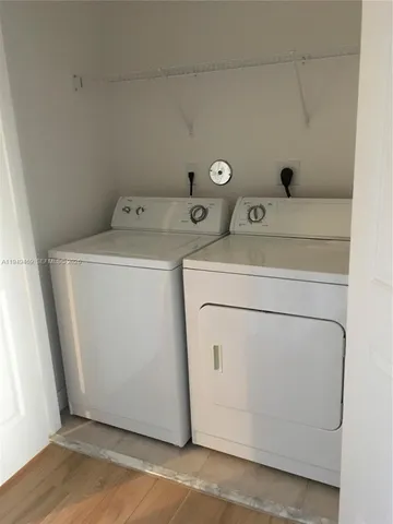 $3,200 | 3338 Lakeside Drive, Unit 50, Davie, FL 33328