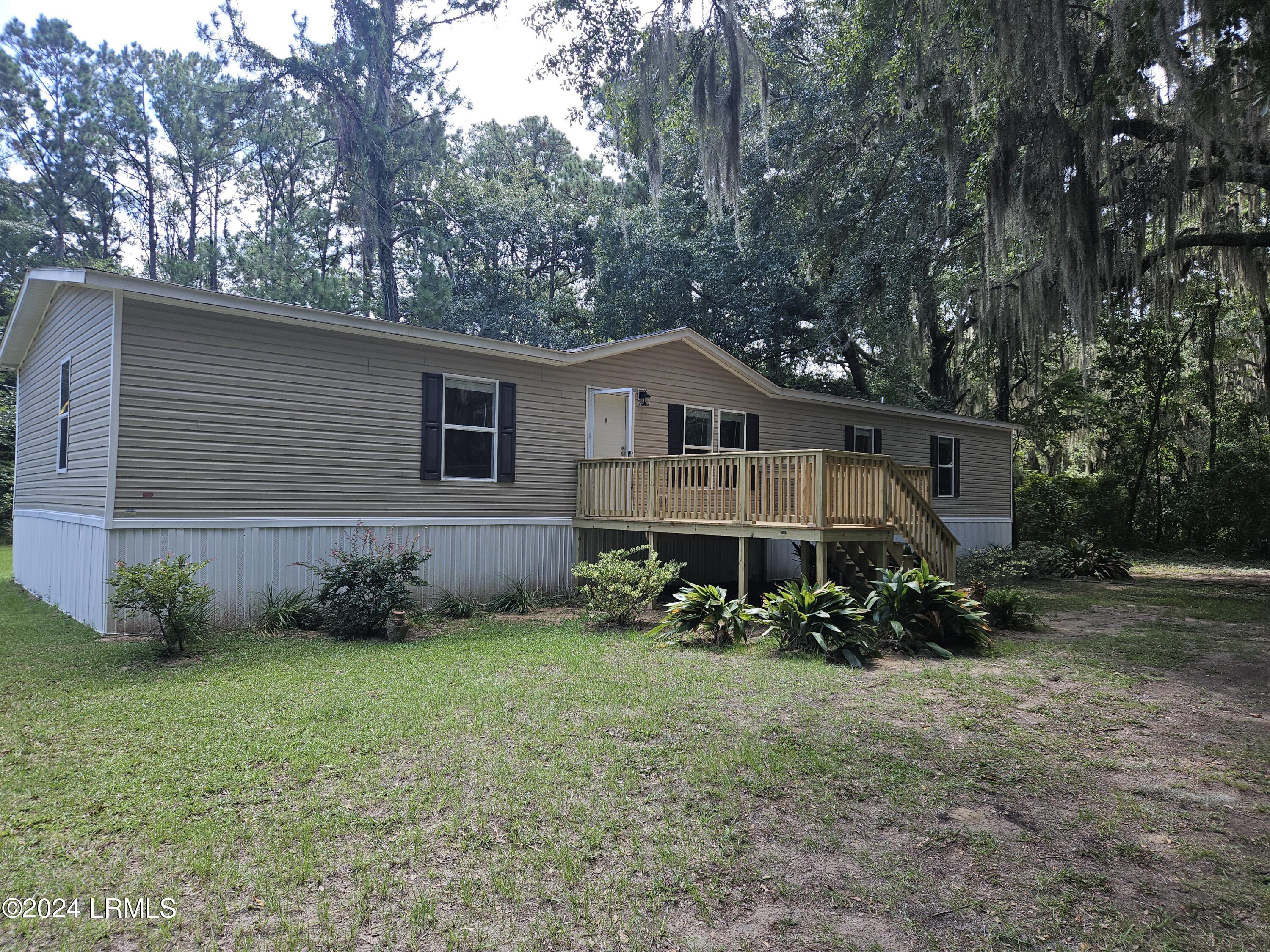 73 Seaside Road St. Helena Island, SC 29920 - Photo 28 of 40 r Exterior
