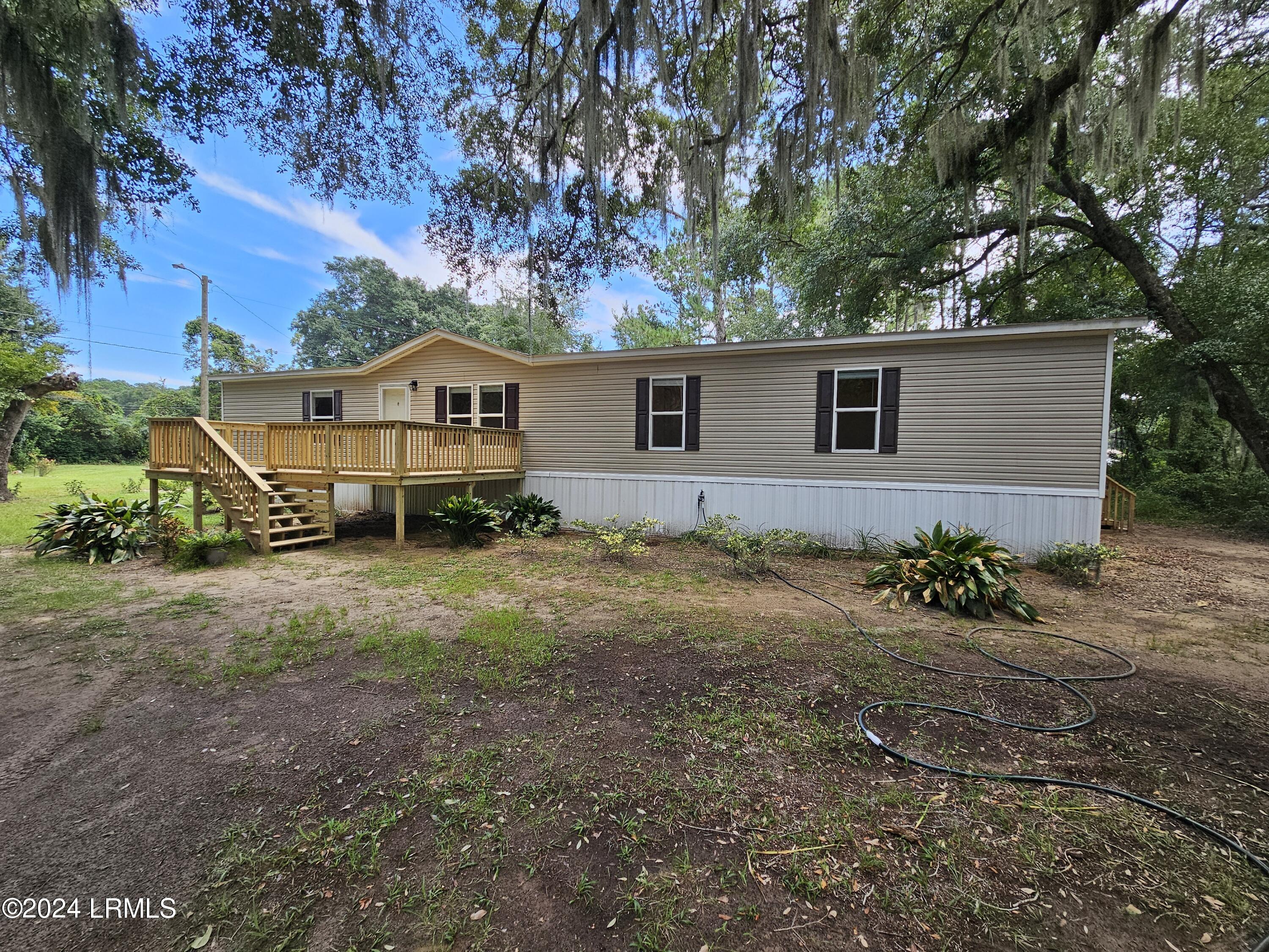 73 Seaside Road St. Helena Island, SC 29920 - Photo 29 of 40 r Front of Home