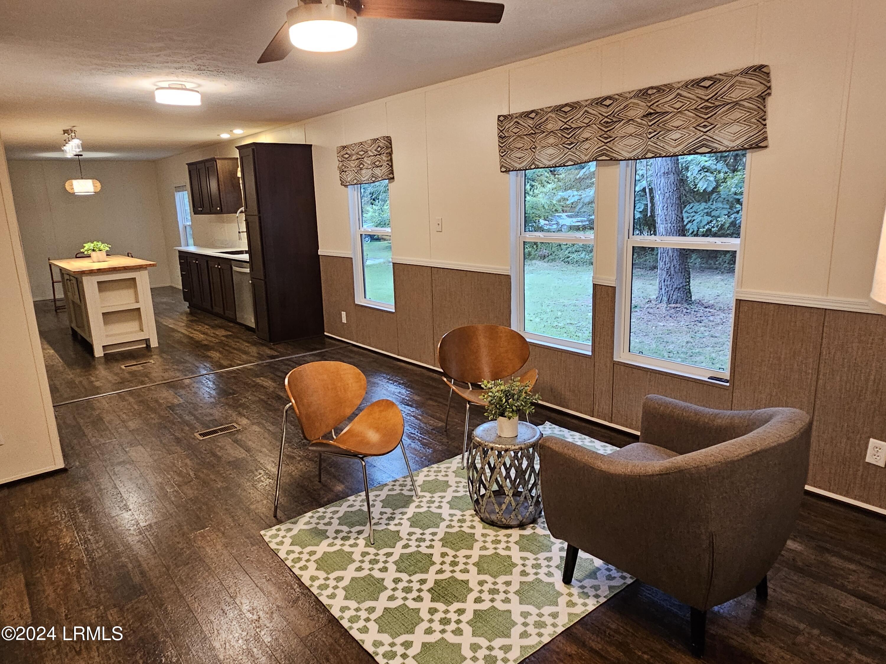 73 Seaside Road St. Helena Island, SC 29920 - Photo 4 of 40 c Living Room