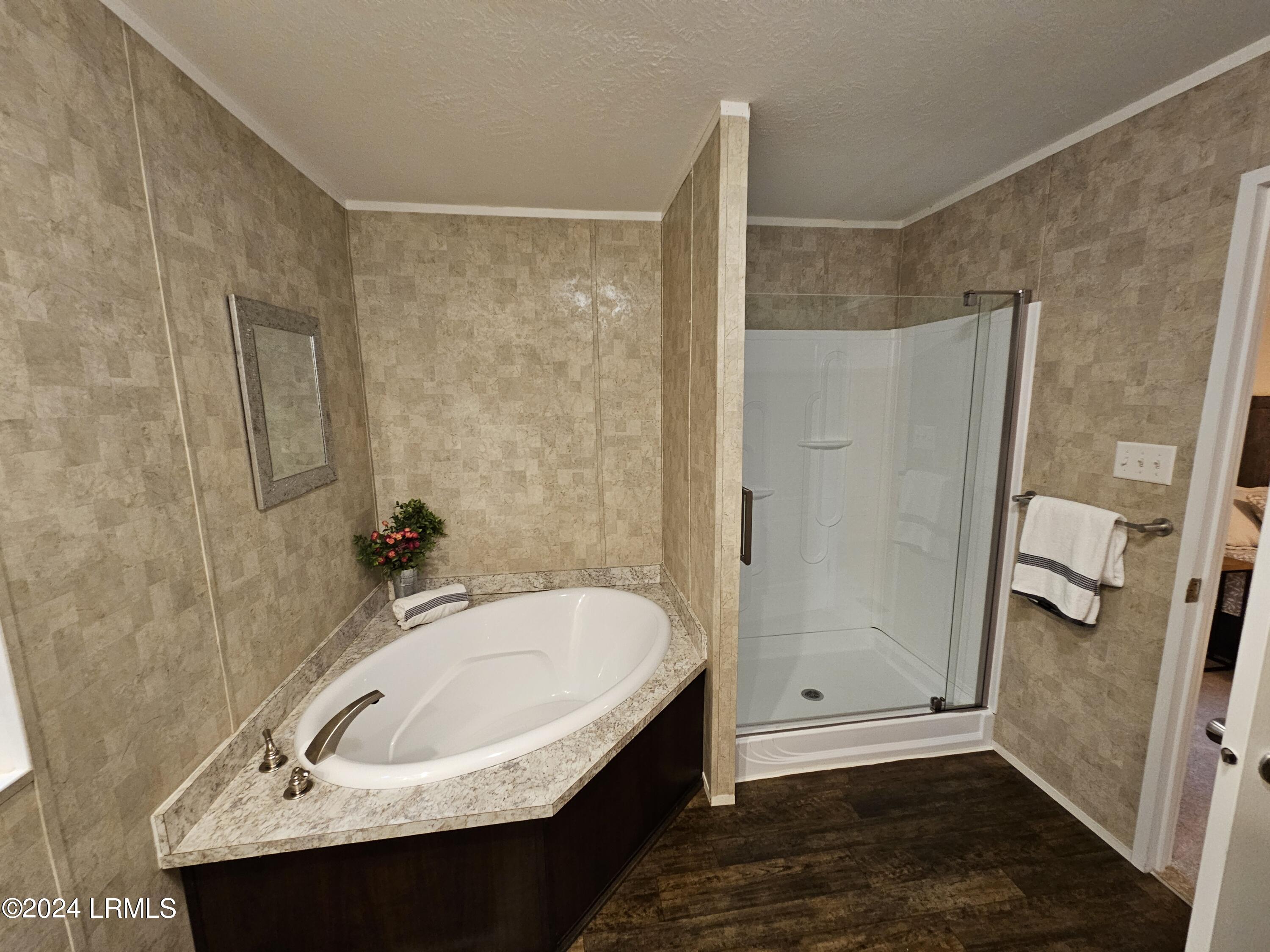 73 Seaside Road St. Helena Island, SC 29920 - Photo 8 of 40 i Master Bathroom