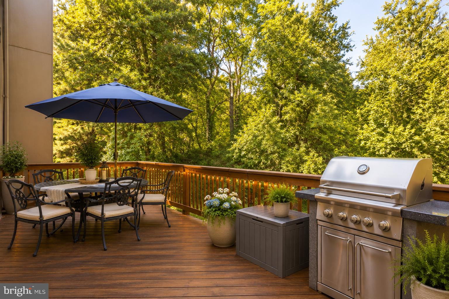 11170 Forest Edge Drive Reston, VA 20190 - Photo 31 of 39 VIRTUALLY STAGED Deck