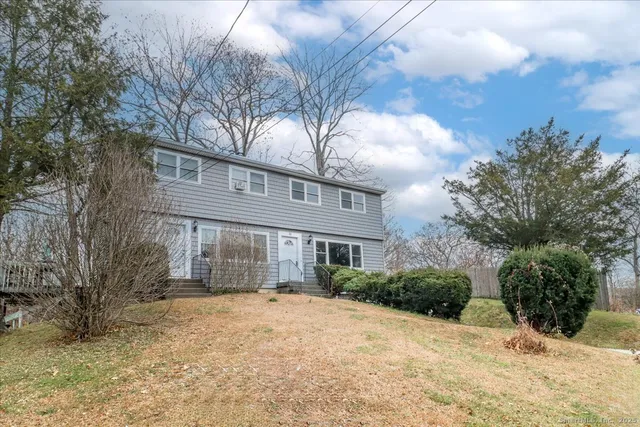 $2,800 | 32 Pleasant Street, Bethel, CT 06801