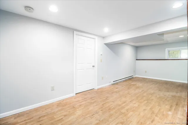 $2,800 | 32 Pleasant Street, Bethel, CT 06801