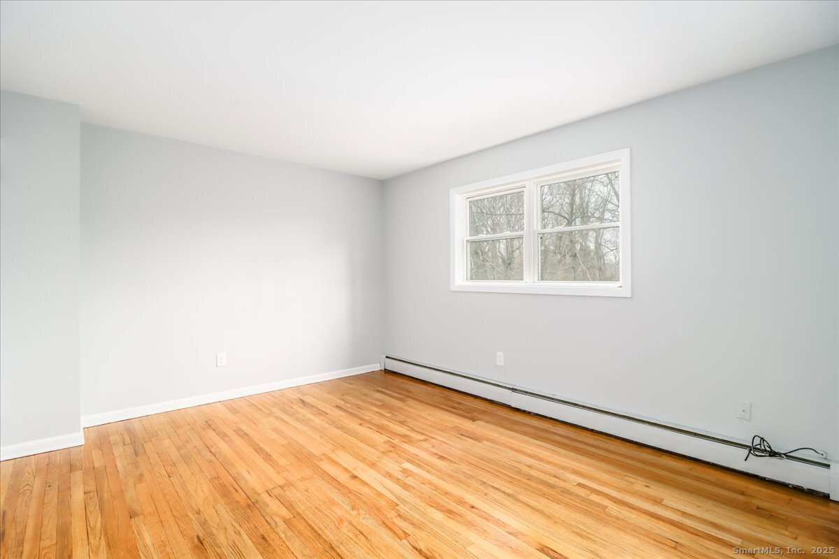 32 Pleasant Street Bethel, CT 06801 - Photo 25 of 29