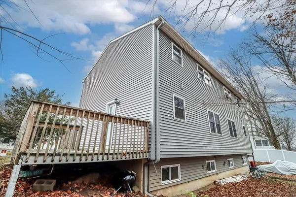 $2,800 | 32 Pleasant Street, Bethel, CT 06801