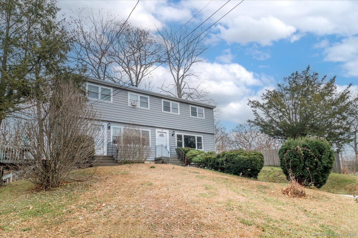 32 Pleasant Street Bethel, CT 06801 - Photo 7 of 29