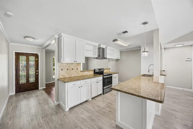 $295,000 | 11427 Hillcroft Avenue, Houston, TX 77035