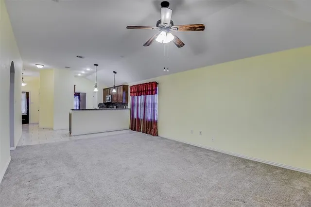 $290,000 | 116 Oregon Trail, Waxahachie, TX 75167