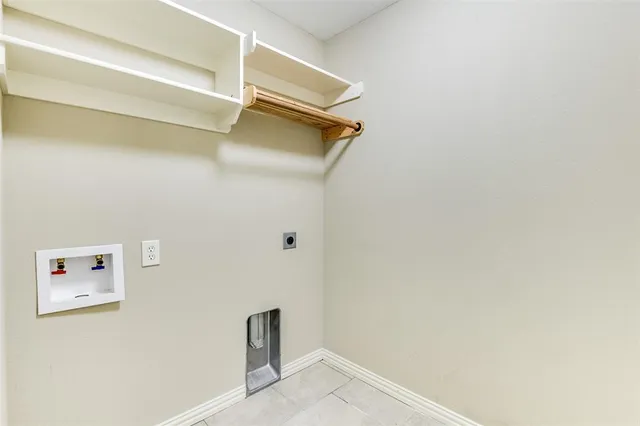 $290,000 | 116 Oregon Trail, Waxahachie, TX 75167