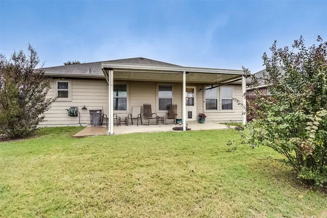 $290,000 | 116 Oregon Trail, Waxahachie, TX 75167