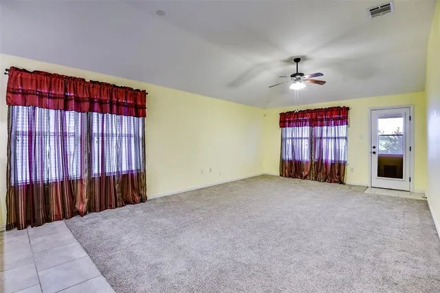 $290,000 | 116 Oregon Trail, Waxahachie, TX 75167