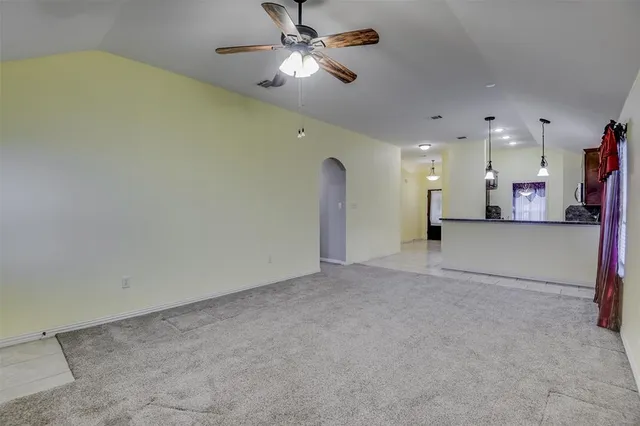 $290,000 | 116 Oregon Trail, Waxahachie, TX 75167