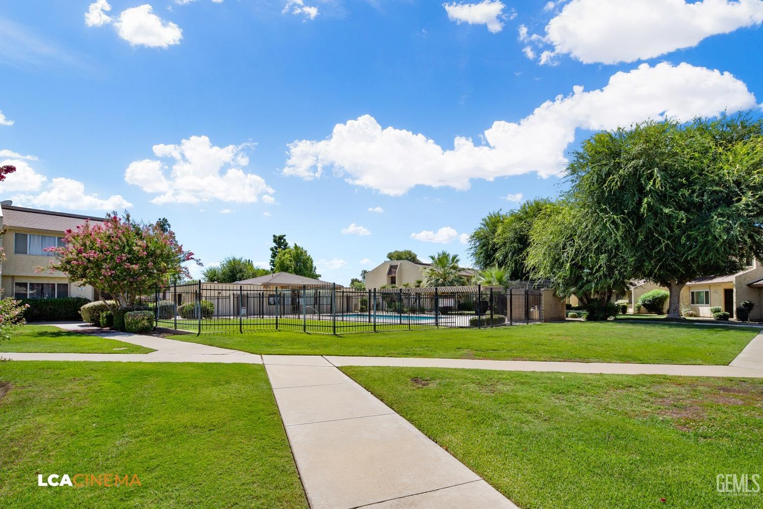 Undisclosed Address Bakersfield, CA 93308 - Photo 18 of 20 a view of a volley ball court