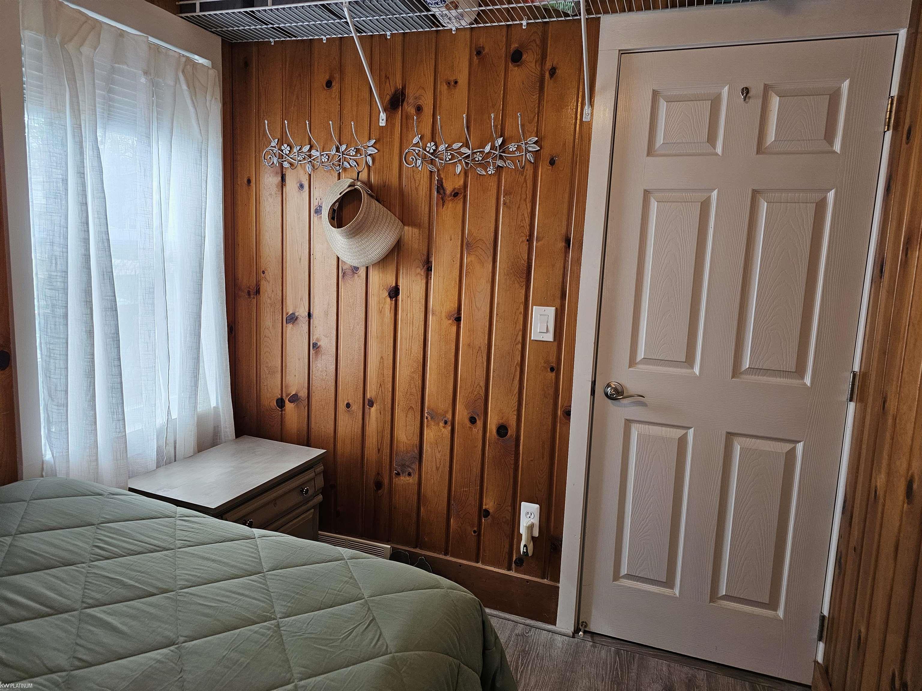 7334 Maplewood Road Lexington, MI 48450 - Photo 12 of 21 50139669-76e50889-61d2-4ee7-95f5-244375ada9e9.JPG