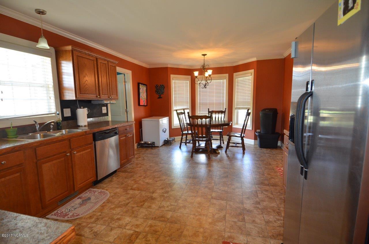 3205 Mobleys Bridge Road Grimesland, NC 27837 - Photo 18 of 24 19 (2)