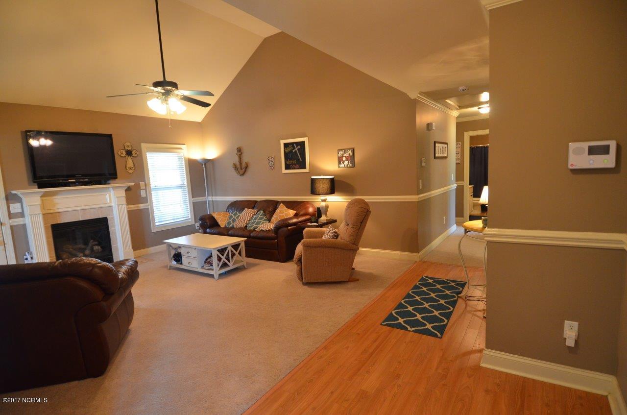 3205 Mobleys Bridge Road Grimesland, NC 27837 - Photo 10 of 24 11