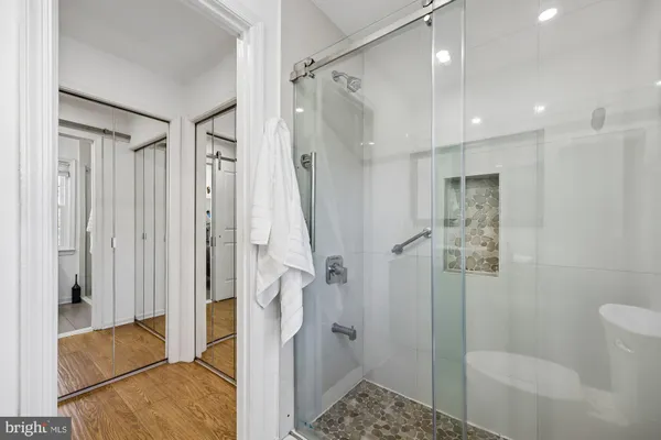 $1,289,000 | 929 Farm Haven Drive, Rockville, MD 20852