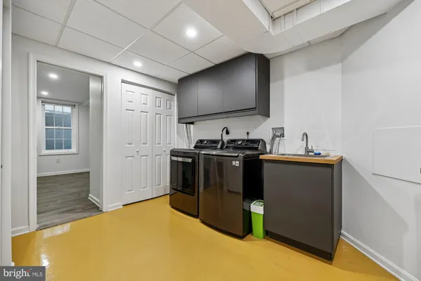 $1,289,000 | 929 Farm Haven Drive, Rockville, MD 20852