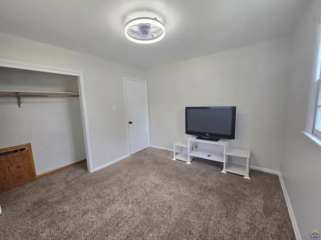 $179,900 | 3641 Pennsylvania Avenue, Topeka, KS 66605