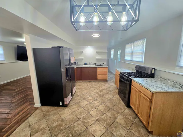 $179,900 | 3641 Pennsylvania Avenue, Topeka, KS 66605