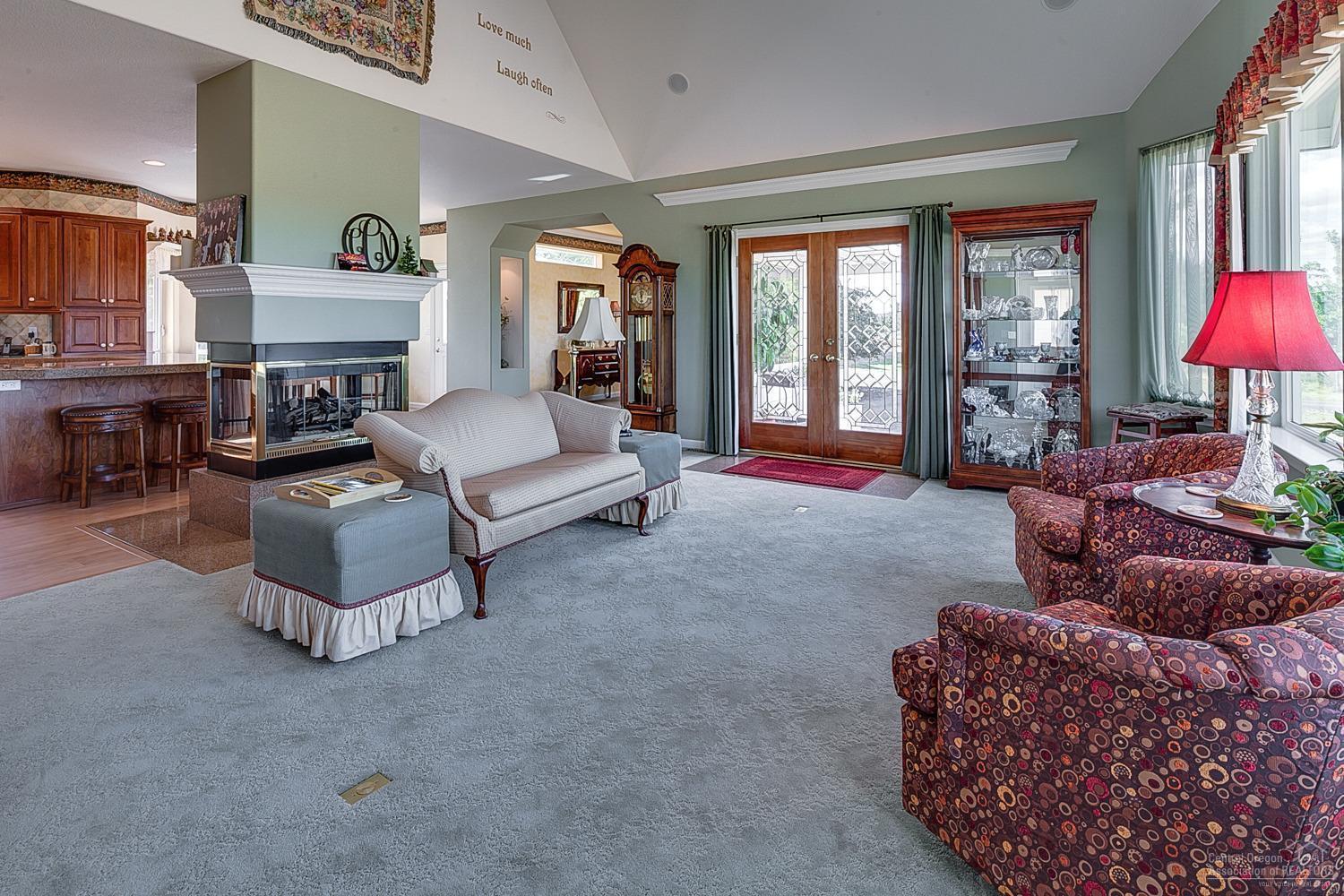 61116 Billadeau Road Bend, OR 97702 - Photo 9 of 25 Additional Photo