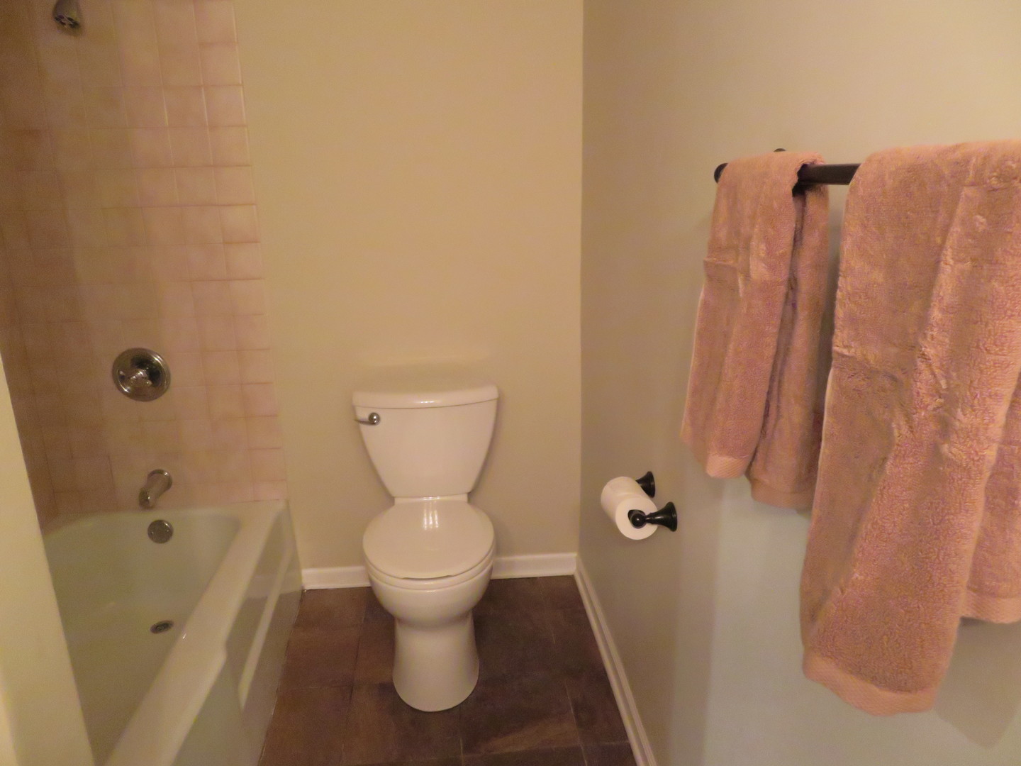 1311 South Finley Road, Unit 118 Lombard, IL 60148 - Photo 14 of 24