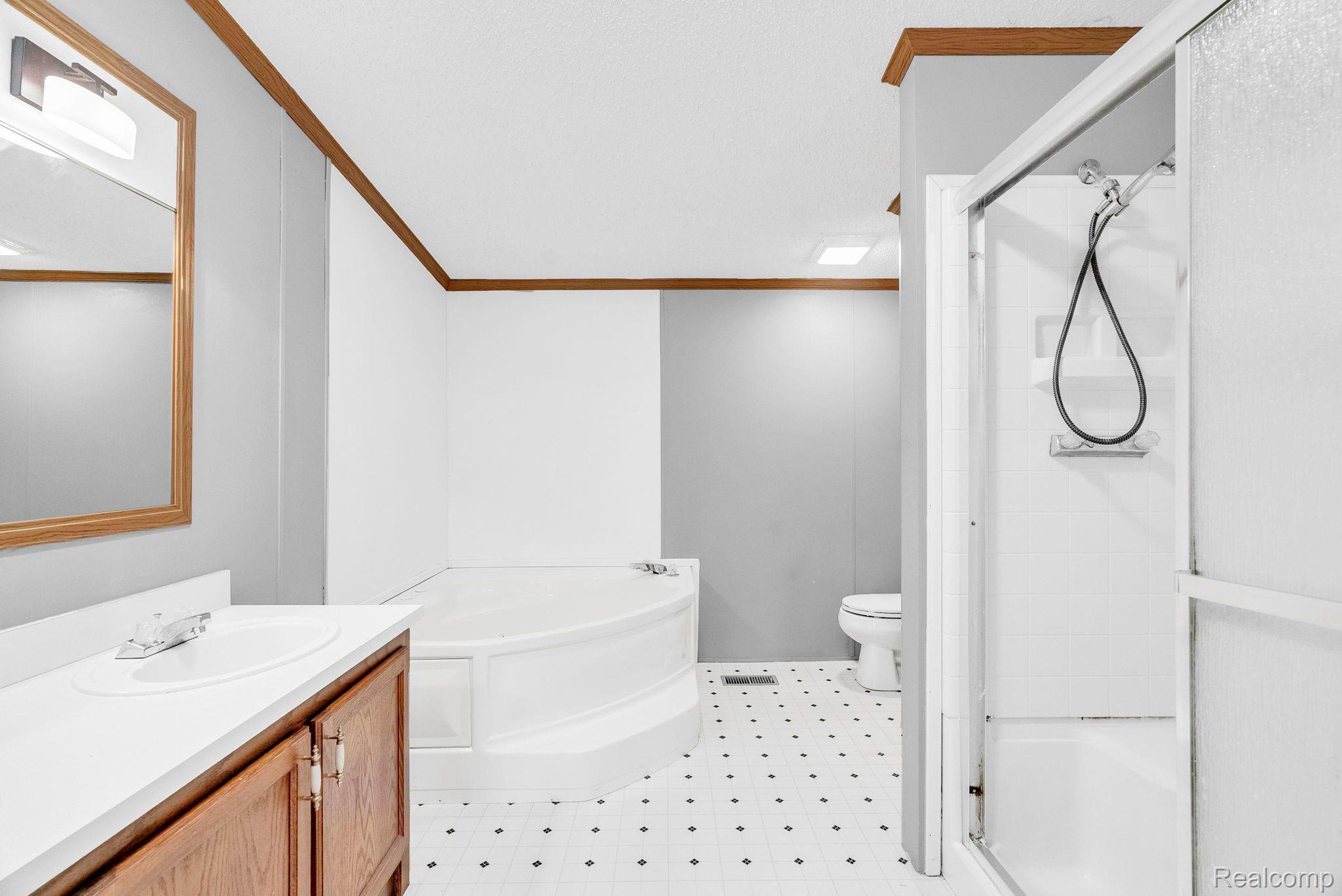 4047 Myron Road Fort Gratiot, MI 48059 - Photo 33 of 60 Gallery Image 33