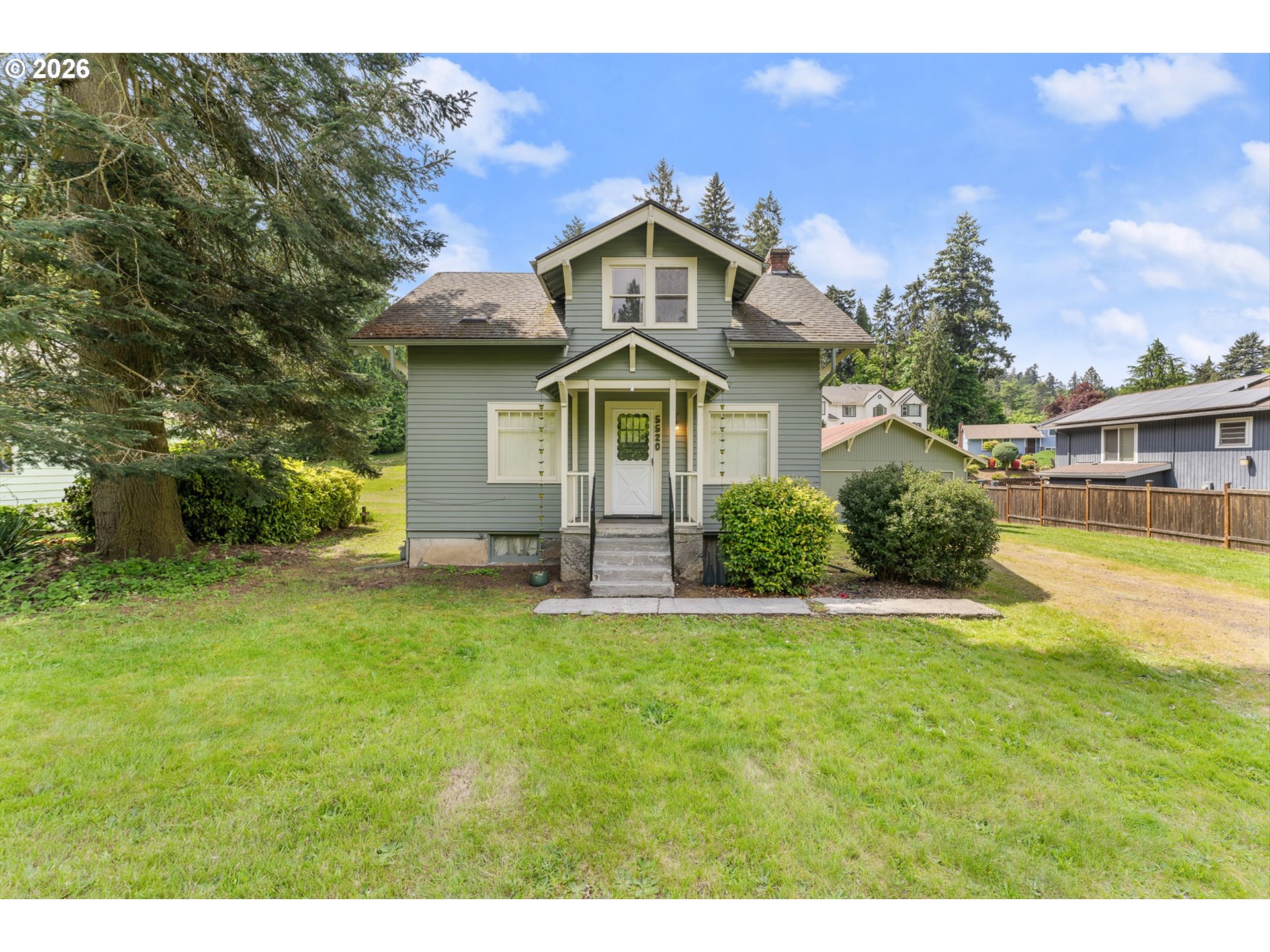 5520 Southeast Aldercrest Road Milwaukie, OR 97222 - Photo 1 of 35