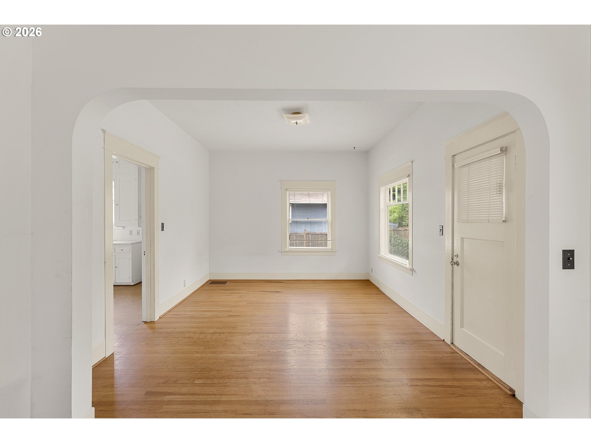 5520 Southeast Aldercrest Road Milwaukie, OR 97222 - Photo 7 of 35