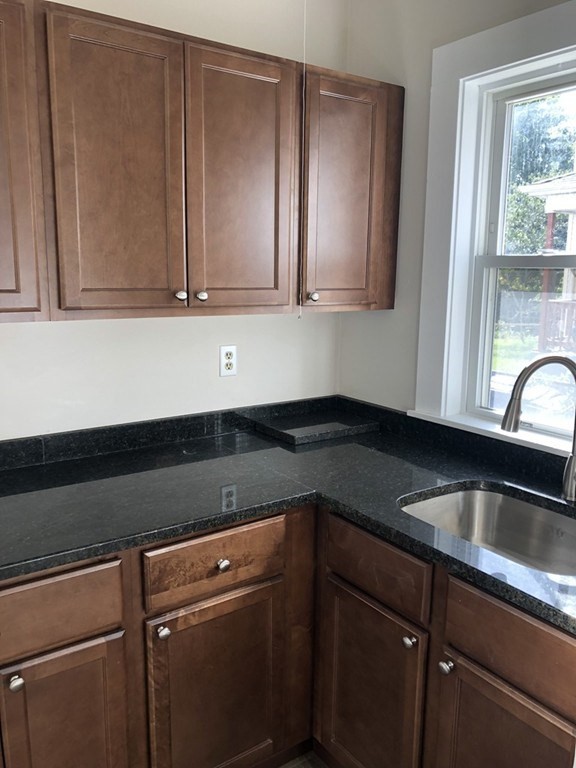 52 Hodges Avenue Taunton, MA 02780 - Photo 3 of 11