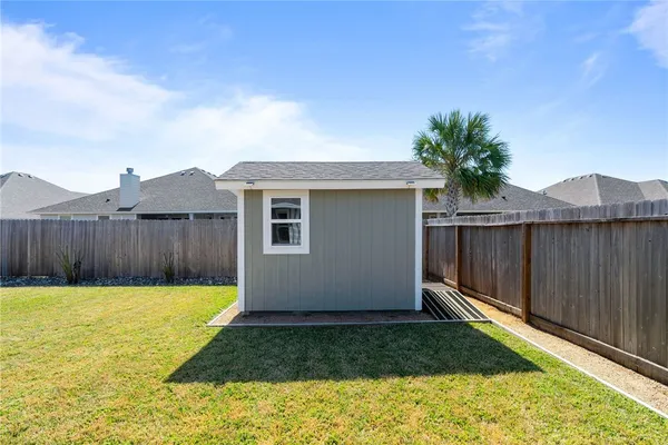 $365,000 | 134 Shady Terrace Lane, Rockport, TX 78382