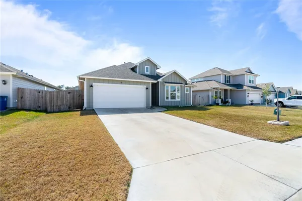 $365,000 | 134 Shady Terrace Lane, Rockport, TX 78382