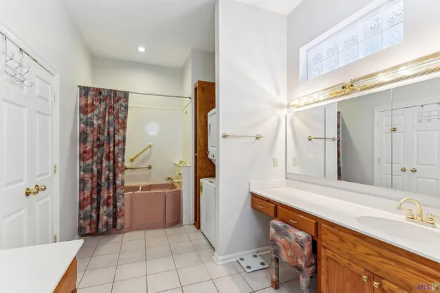 $6,000 | 2237 Dove Hollow Drive, Baton Rouge, LA 70809