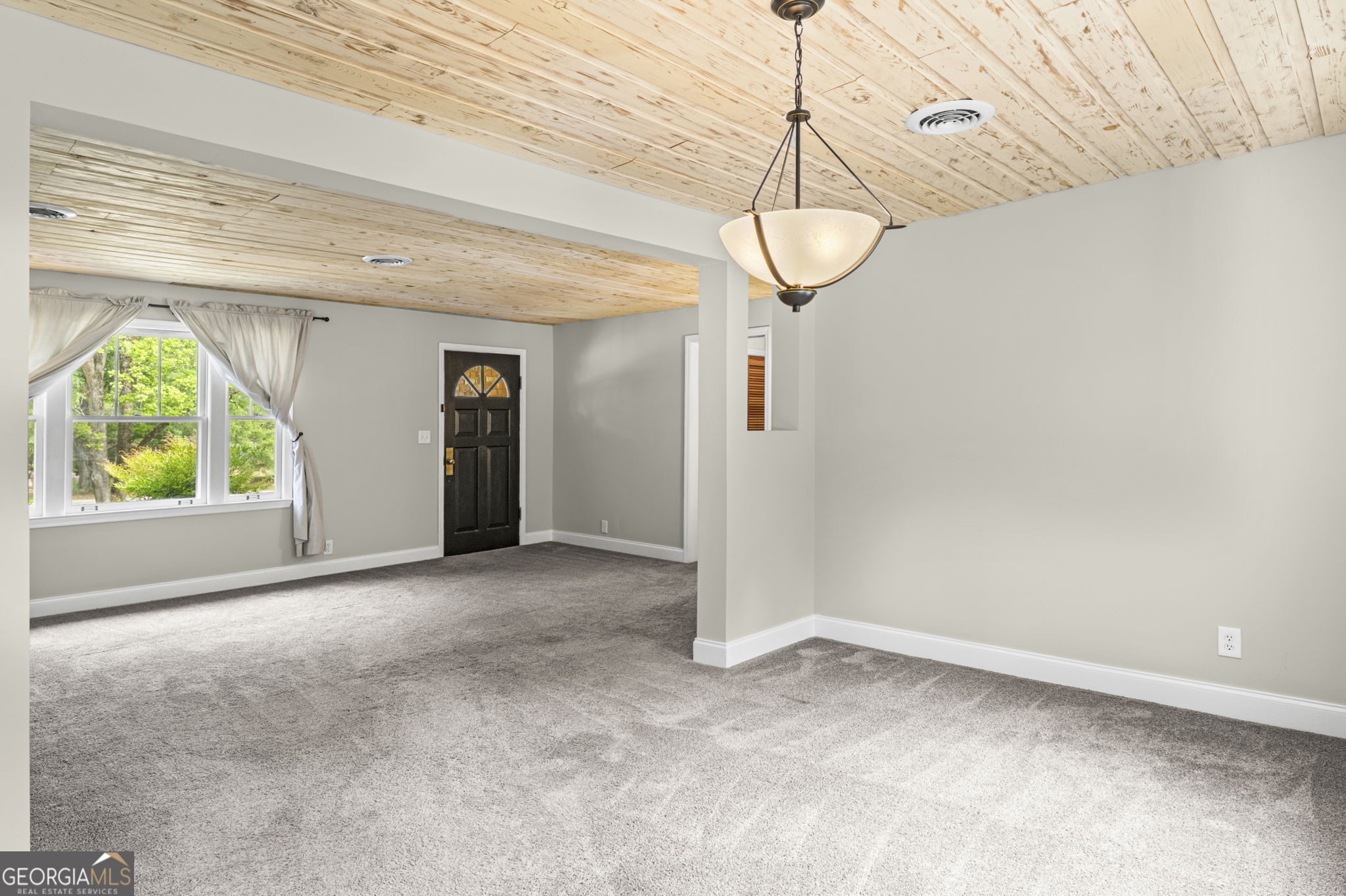 110 Handy Road Newnan, GA 30263 - Photo 12 of 98 Gallery Image 12