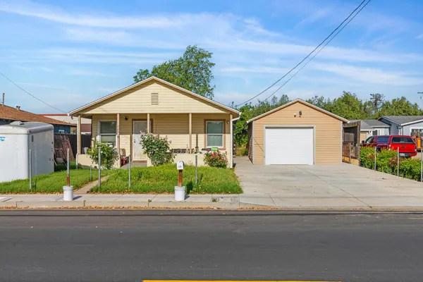 $389,000 | 225 Ash Avenue, Oakdale, CA 95361