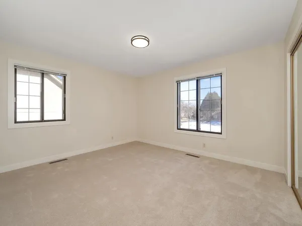 $3,995 | 7783 Kingsview Lane North, Maple Grove, MN 55311