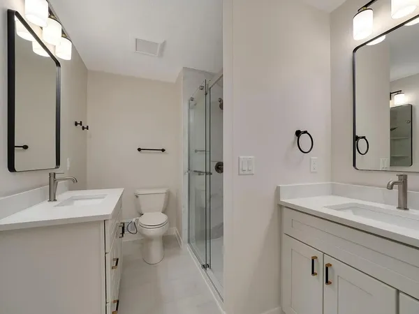 $3,995 | 7783 Kingsview Lane North, Maple Grove, MN 55311