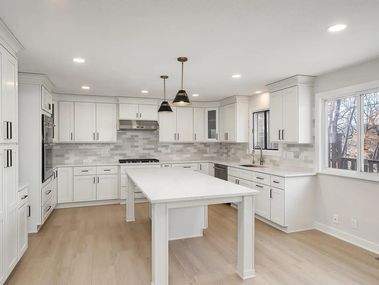 7783 Kingsview Lane North Maple Grove, MN 55311 - Photo 4 of 31