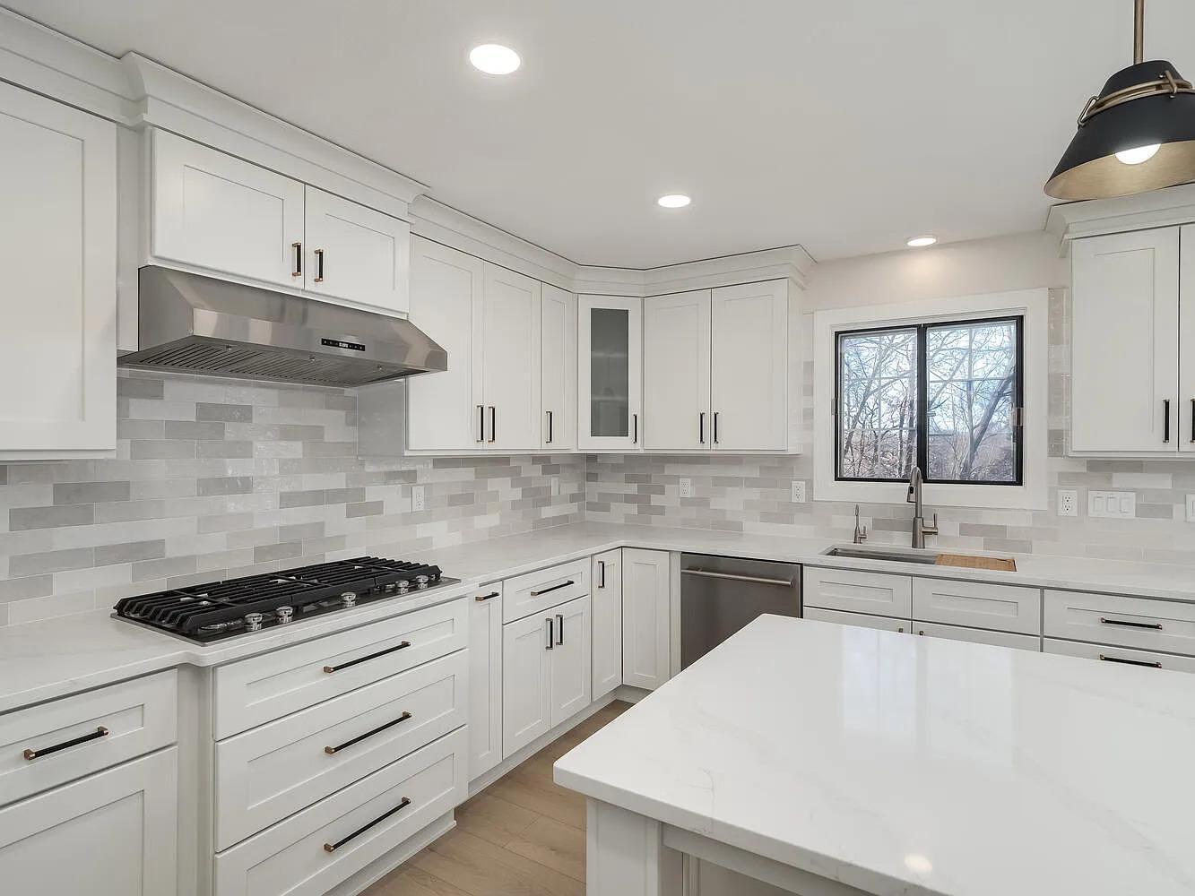 7783 Kingsview Lane North Maple Grove, MN 55311 - Photo 6 of 31