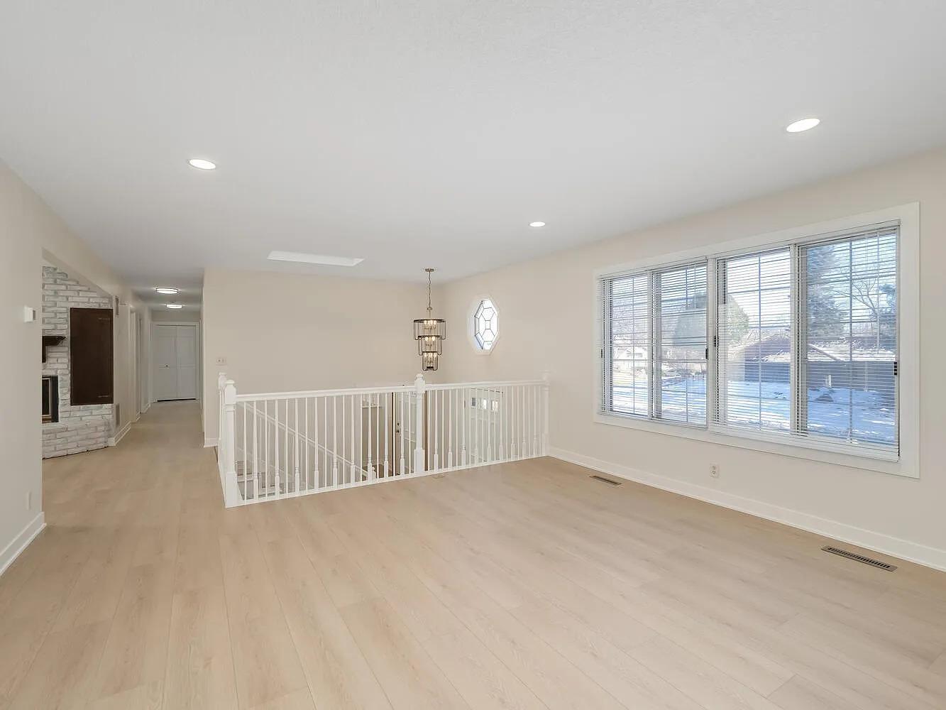 7783 Kingsview Lane North Maple Grove, MN 55311 - Photo 10 of 31